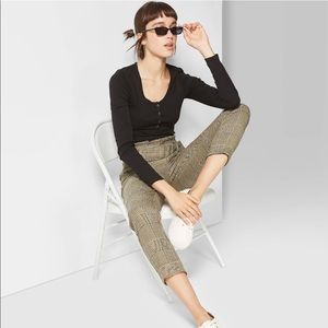 Wild Fable dubbed cropped Henley💫🌚